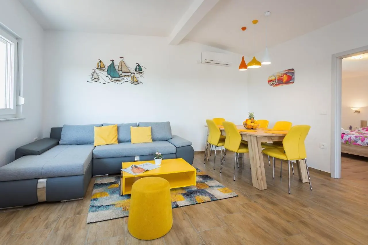 Sunny Sunny Peroj Apartment Vodnjan